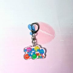 Mayday周辺アクリル応援ギフトキーホルダー、見栄えの良い絶妙なペンダント、かわいいランドセルペンダント
