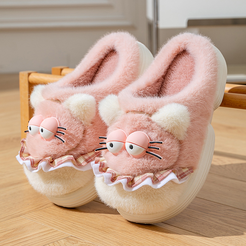 Hermosas zapatillas de algodón para perros de invierno para mujeres nuevas zapatillas de peluche de dibujos animados de fondo grueso para el hogar interior cálido