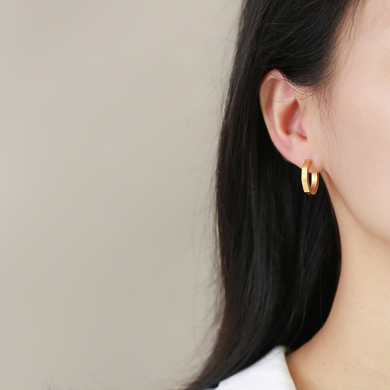 1 Pair Simple Style Geometric Plating 201 Stainless Steel Gold Plated Hoop Earrings display picture 6