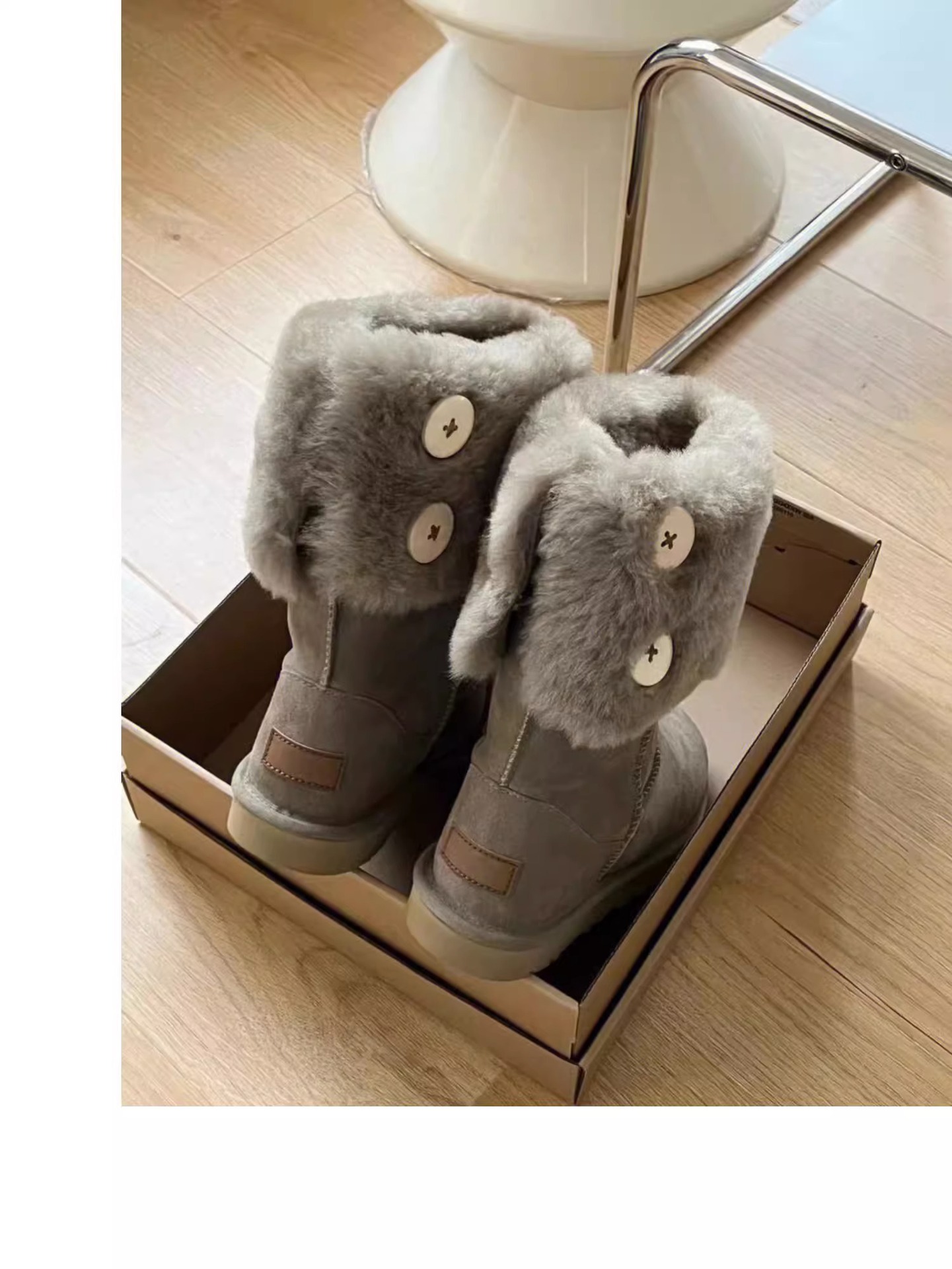 2023 winter new Europe and the United States hot button two wear snow boots female sheep fur one velvet inside warm mid-calf boots_voghion.com