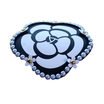 supplies diamond-encrusted Camellia car Anti-slip mat