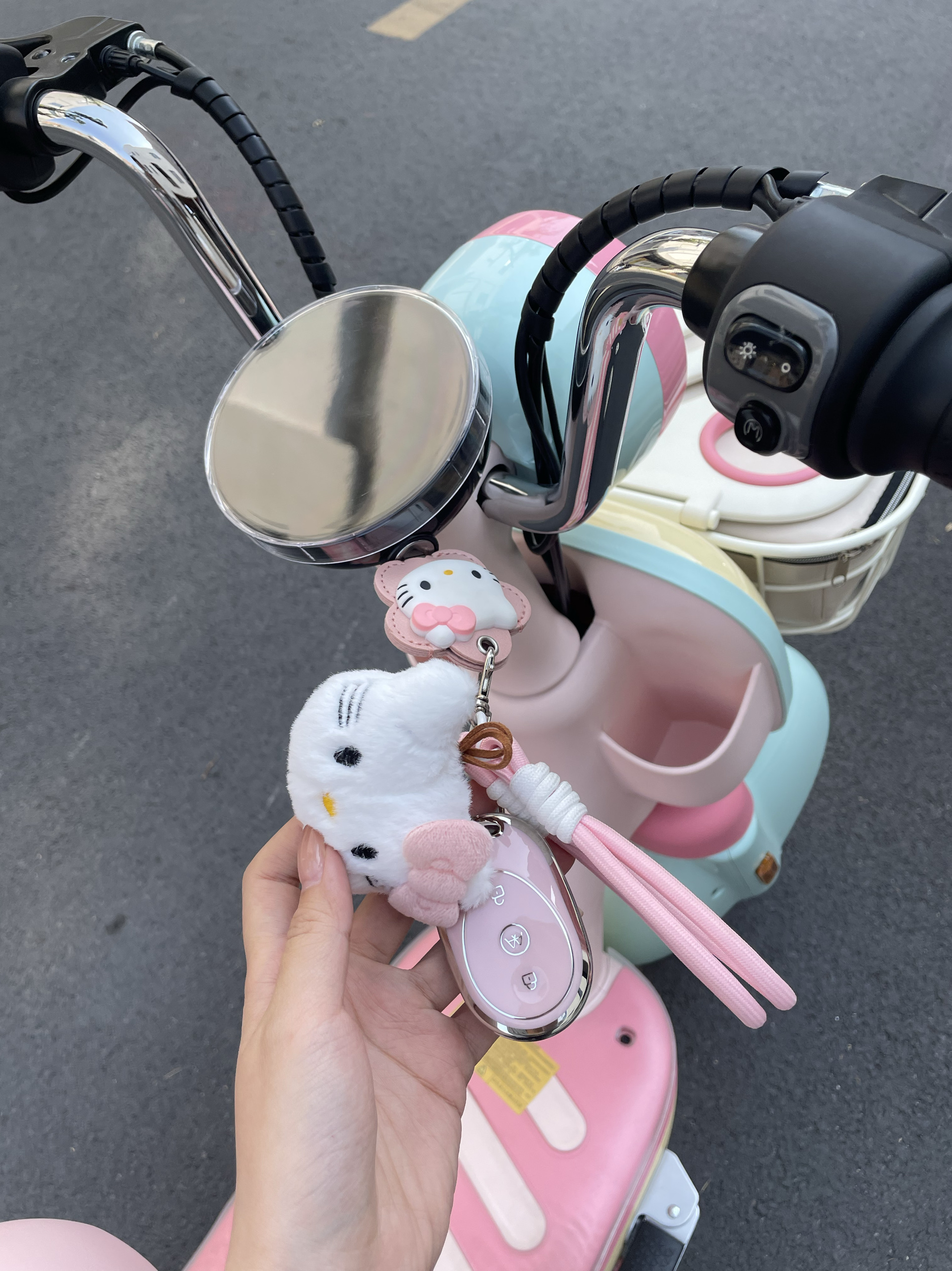 Suitable for Emma Electric Vehicle Key Cover Metaverse Play Metaverse Pro Luna Aiqi Aido Loves Q5 Key