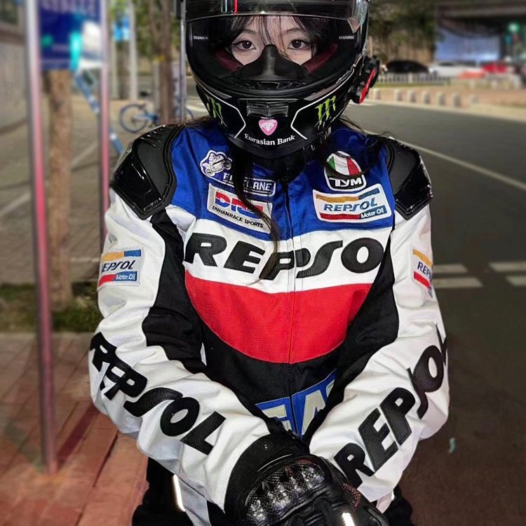 �ź�Ħ�г�������Ħ�л����ˤ���������мп���ˬ��VS03