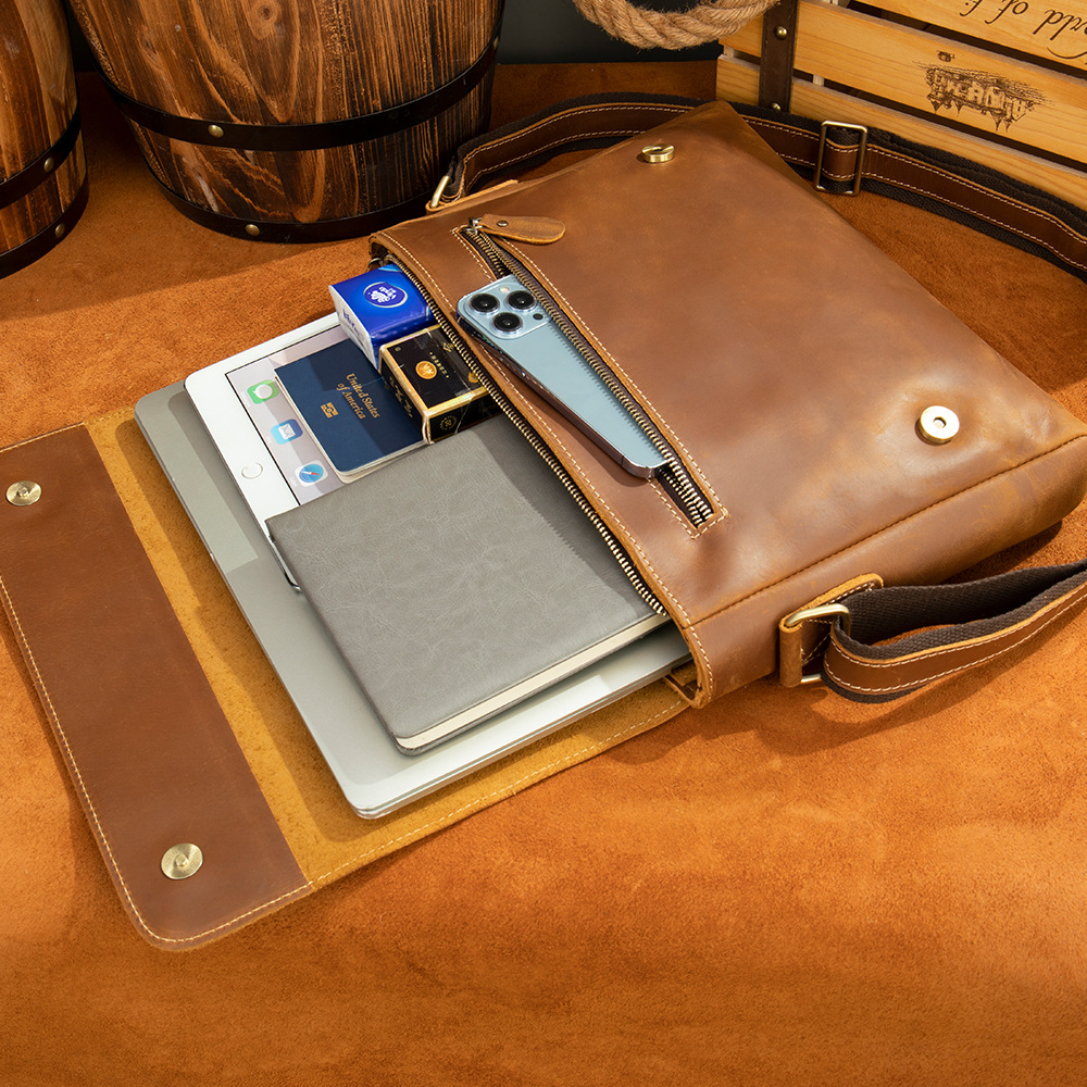 Túi đeo chéo nam da bò thật phong cách messenger cổ điển — Màu đen (cỡ lớn), Cà phê (cỡ lớn), Màu nâu (cỡ lớn), Cà phê đậm 6011 (nhỏ)