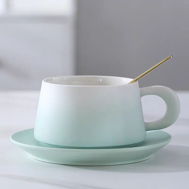 Ver la montaña Taza de café Taza de cerámica Taza de café con leche de lujo ligero de alta calidad Regalos para colegas y novios