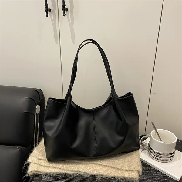 2025 New Large-Capacity Commuter Bag Women's Popular Shoulder Armpit Bag Casual Versatile Fashion Simple Tote Bag