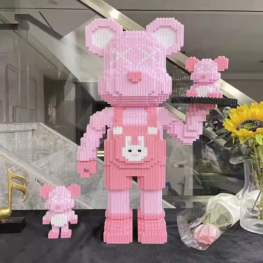 Riot Bear Blocks Compatible with Lego Children's Educational Assembled Toys Girls Adult Difficulty Puzzle Stereo Ornaments