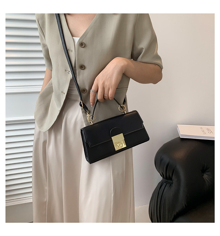 422g Weight Lock Fashion Element Lock clasp Closure Type Single Shoulder Strap Strap Type Square Bag Bags Type Daily, Street Occasion Pu Leather Material Solid Color Pattern All Seasons Season Women's Gender Elegant, Streetwear Style Square Shape Small Size Women's Small Pu Leather Solid Color Elegant Streetwear Lock Square Lock Clasp Square Bag 15