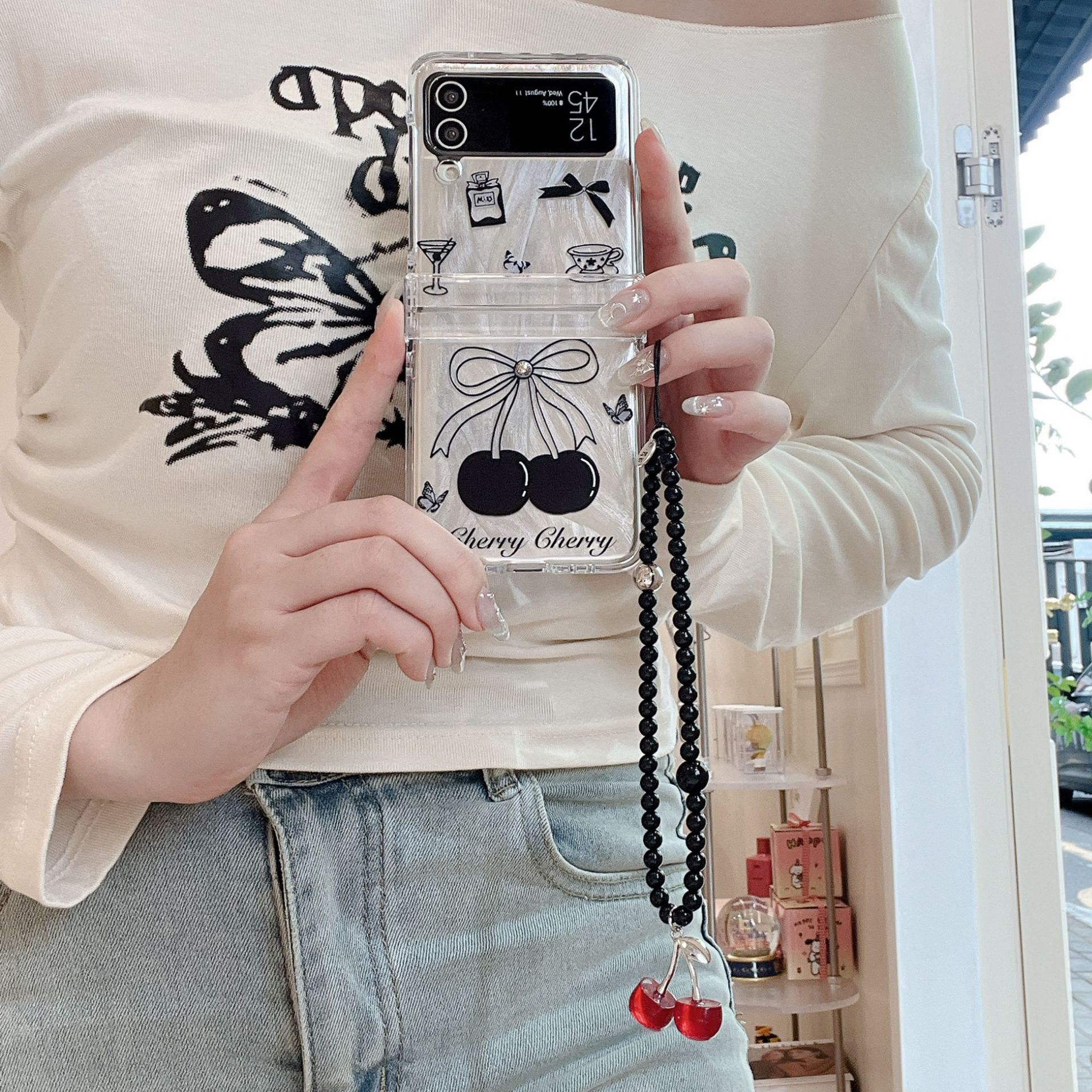 Cherry Butterfly for Samsung Galaxy Z Flip5 Phone Case Electroplated Zflip4/3 Folding Screen Saver Sheath_voghion.com