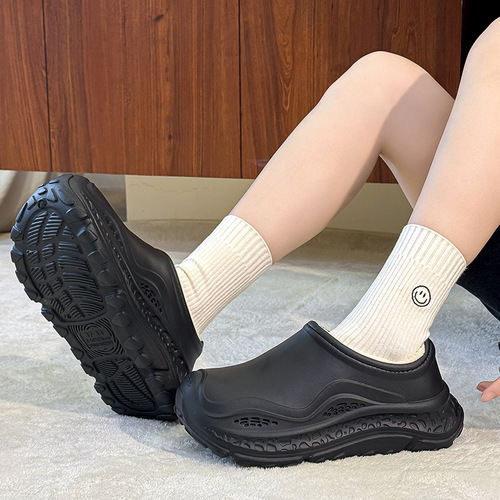 Women's winter new indoor couple's warm fluffy slippers, waterproof bag and cotton shoes for men.