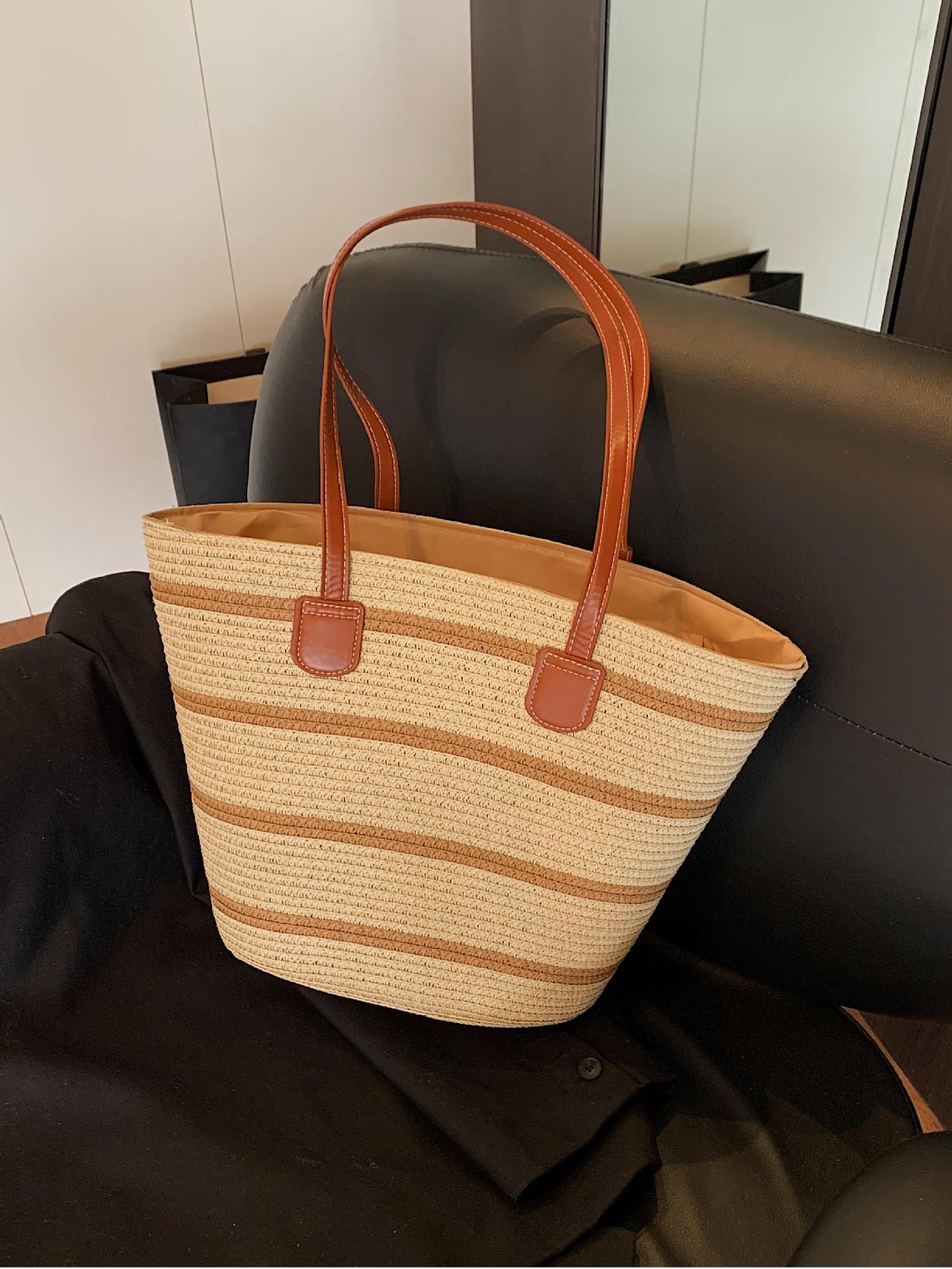 Bolso tejido de paja de vacaciones junto al mar popular de verano para mujer 2025 nuevo bolso de playa tejido bolso de hombro de gran capacidad Bolso Tote