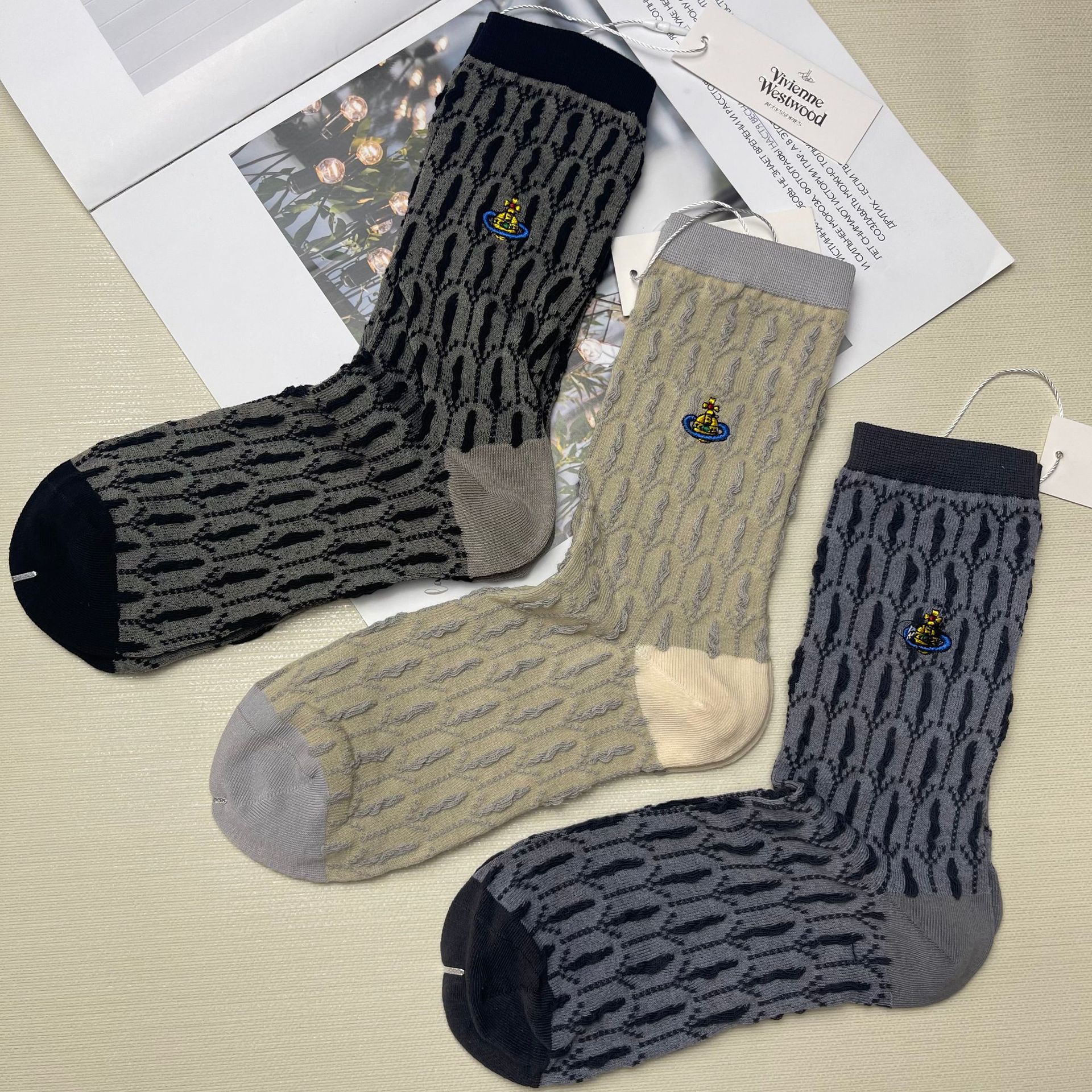 日系西太后土星刺繡立體浮雕復古反織手工對目撞色時尚個性女潮襪