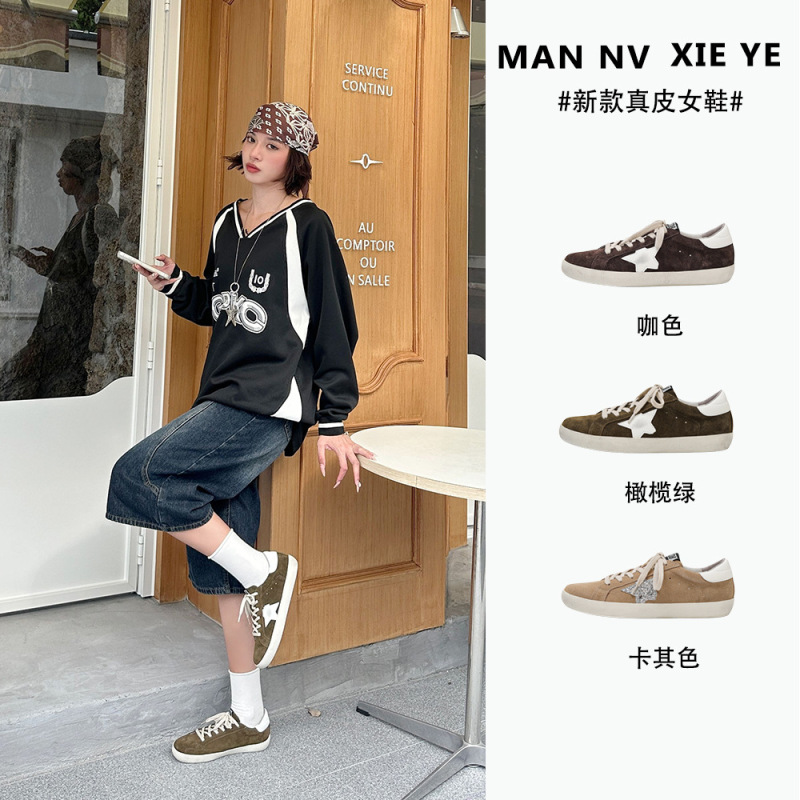 New in stock: Genuine leather vintage distressed casual German training shoes for women, versatile round-toe lace-up sneakers with internal height increase New in stock: Genuine leather vintage distressed casual German training shoes for women, versatile round-toe lace-up sneakers with internal height increase