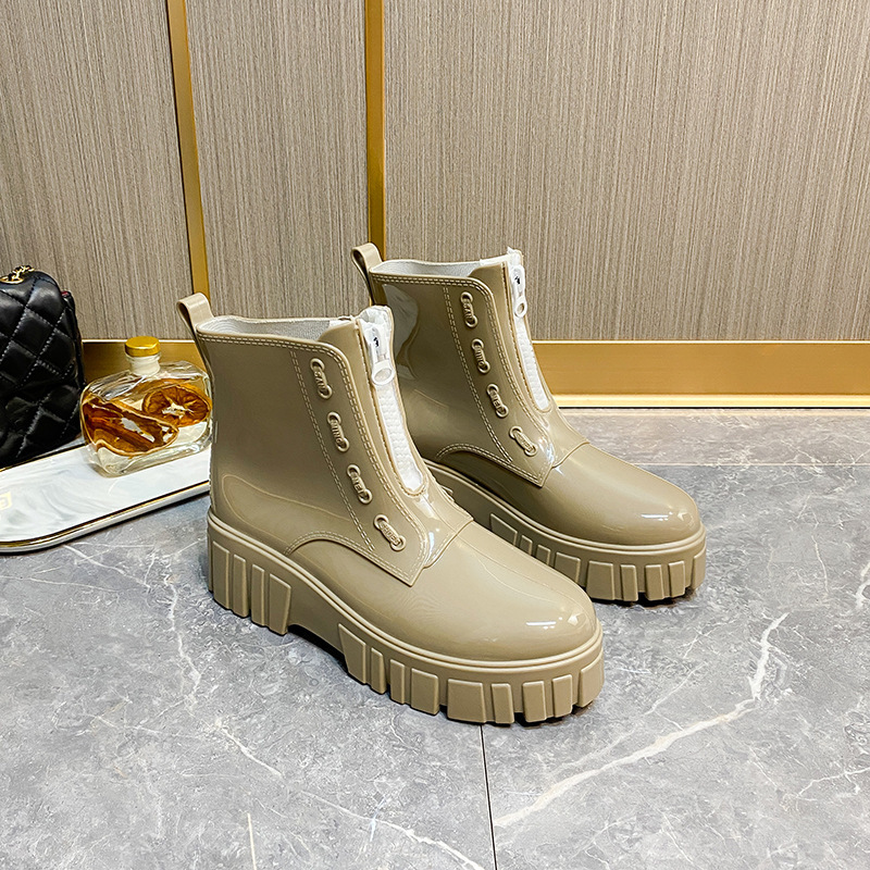秋冬のベルベットの新型ファッション滑り止め雨靴女性ネット赤外は雨靴女性の柔らかい底の台所の短い防水靴を着ている|undefined