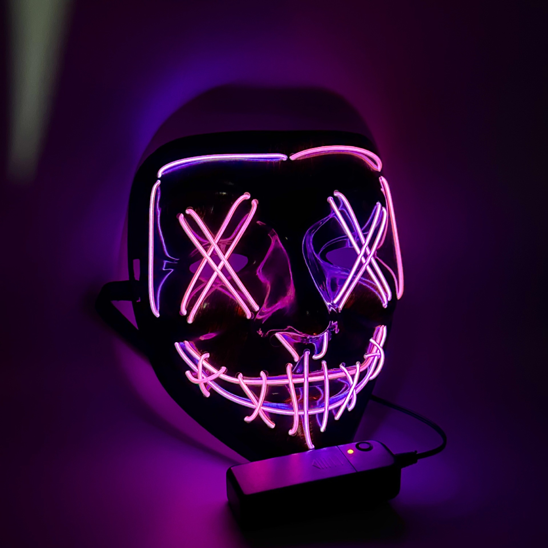 Glossy two-color mask, halloween