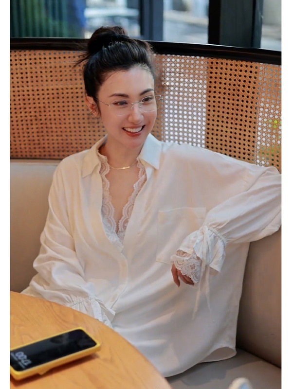 夏季新款高级感简约通勤轻奢减龄时尚洋气独特别致白色蕾丝衬衫女|undefined