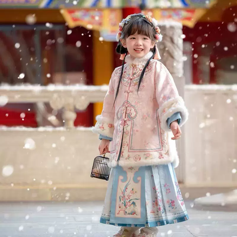 小海兰 儿童格格服冬款加棉加厚古装过年套装唐装加绒拜年冬宫廷