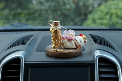 Cartoon Figurine Desktop Decoration — Car ornaments - lucky-cat-money-jar-style-b