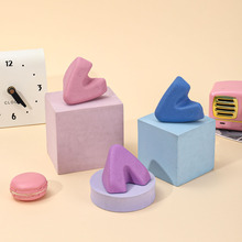 新款手持筋膜球家用肌肉放松球瑜伽球实心球TPR人体穴位按摩球