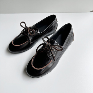 New Style Women's Shoes Made in Guangdong, Retro Retro Loafers, Round-Toe Flats-Soled Lace-Up Beanie Shoes, Genuine Leather Commuter Small Leather Shoes