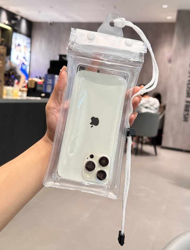 国境を越えた3本の密封された携帯電話防水袋は、タッチスクリーンの水泳エアバッグを漂流して首をかける防水携帯電話カバーを透明にすることができる|undefined