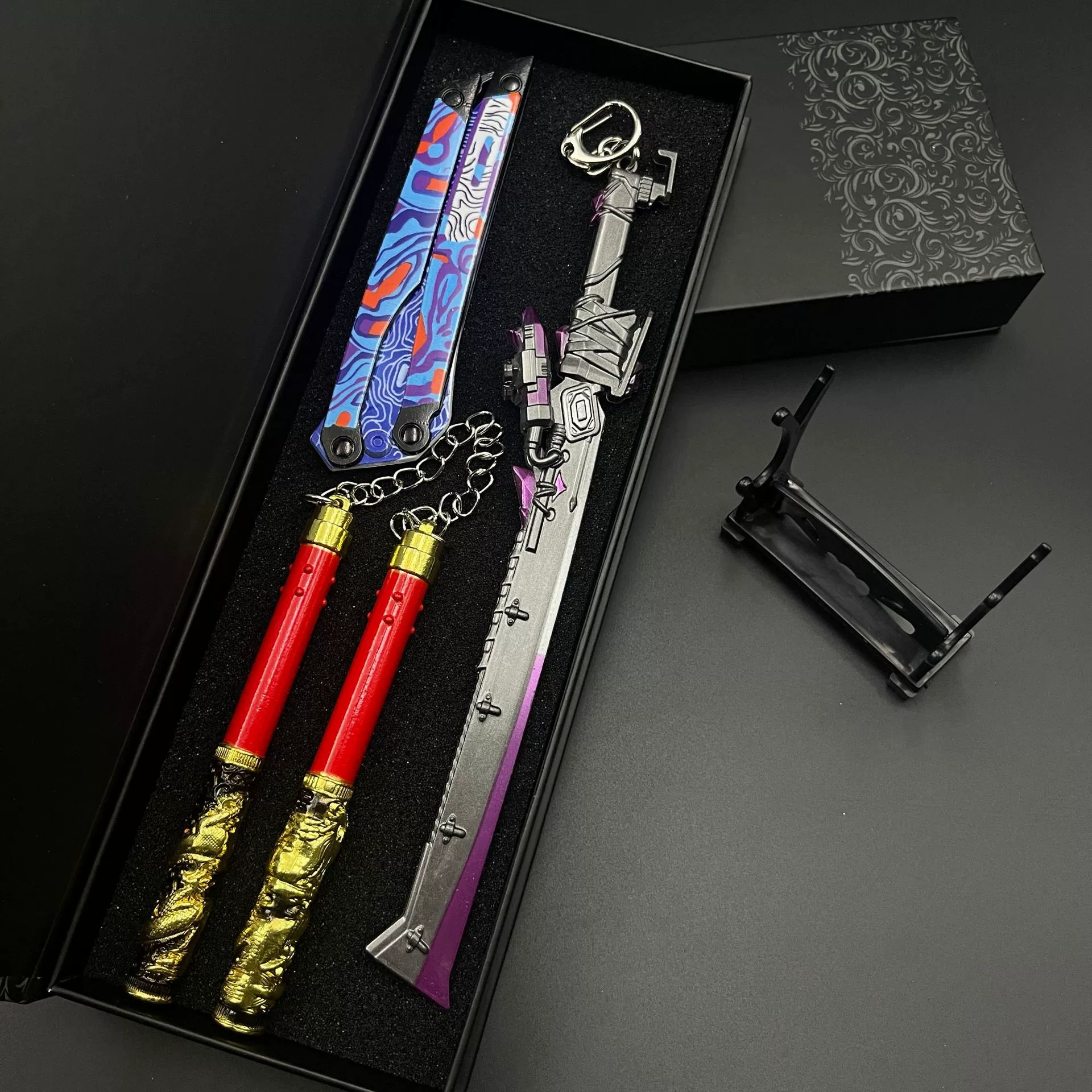 Нежа Шэньлун Нунчакус Peace Elite Game Flame Knife Cold Front Metal Crafts Ornaments Model Gift Box Pack