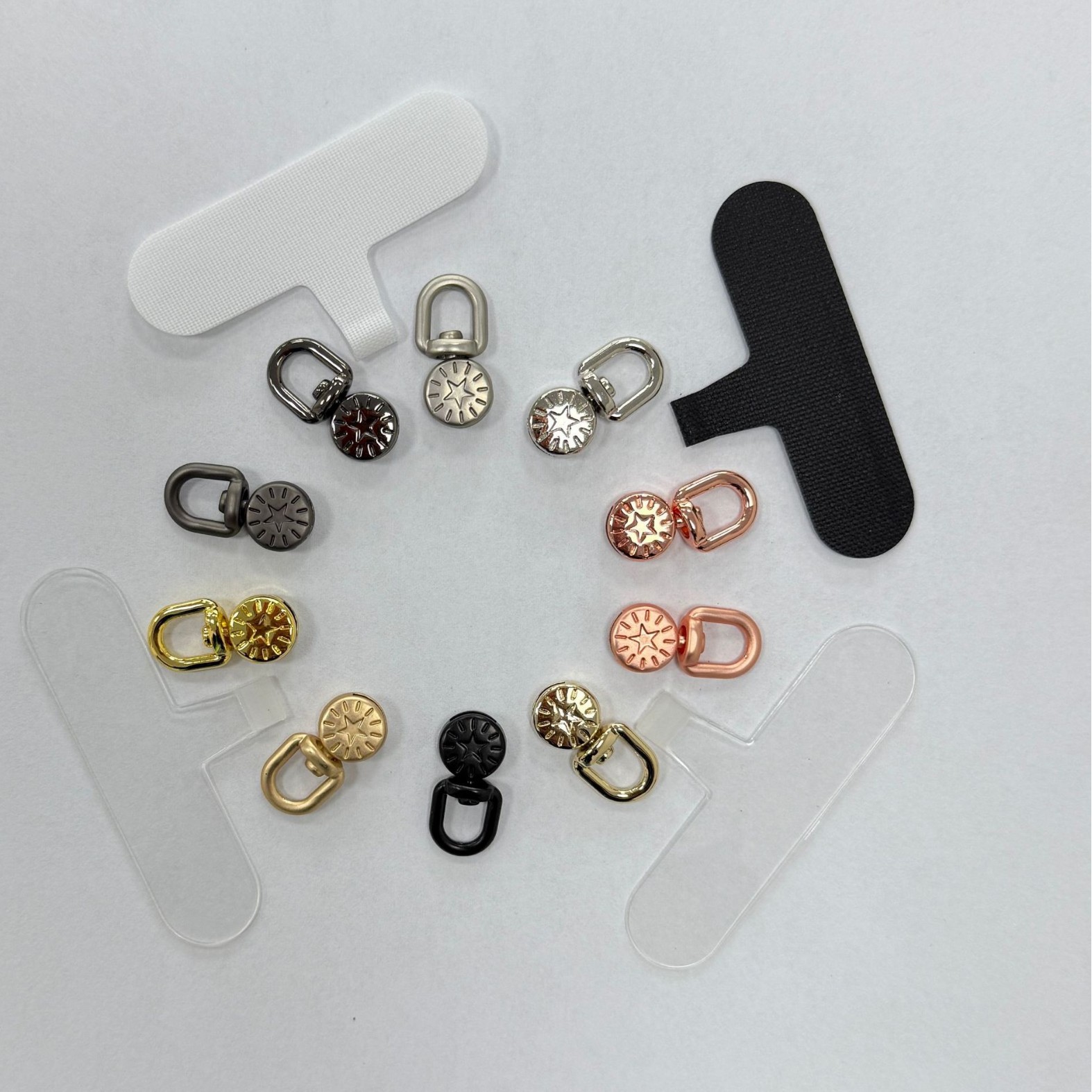 手机垫片TPU注塑一体成型透明手机夹片360°旋转手机斜跨防丢贴片