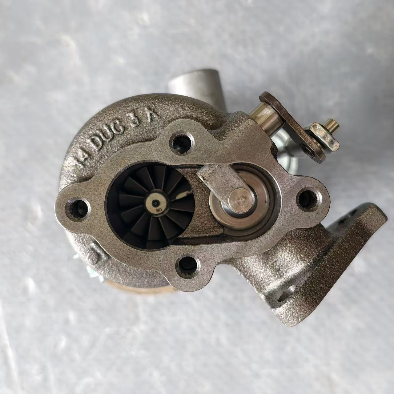 Kubota Turbocharger 1E038-170121E038-170161G643-1701549173-03410