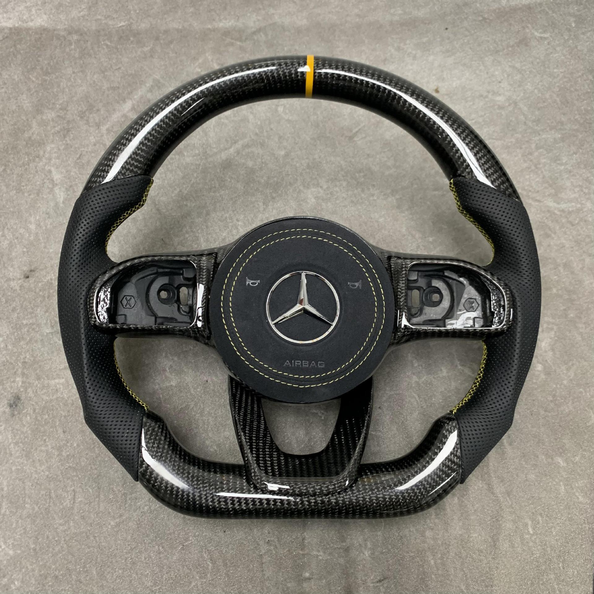 Source Factory Car Steering Wheel Modification, Suitable for Mercedes E-Class Car Carbon Fiber Steering Wheel Processing and Customization