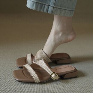 �OӋ�в�Ҏ�t�ݾ�����ЬŮ2026�¿�ȼ��L���^3cm�и��⴩һ����