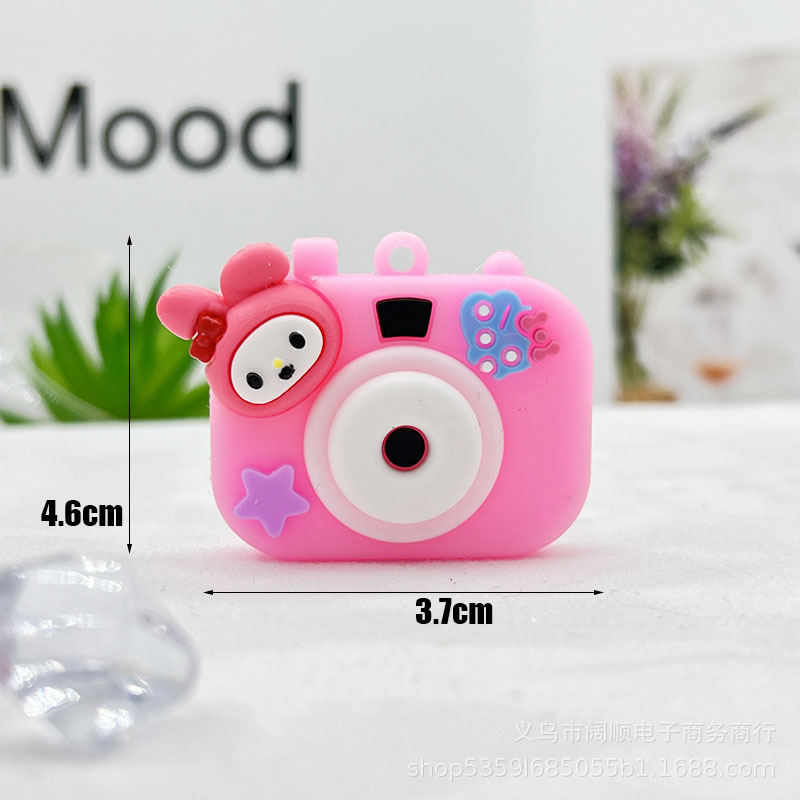 Cámara creativa Sanrio llavero muñeca colgante epoxi arqueológico caja ciega