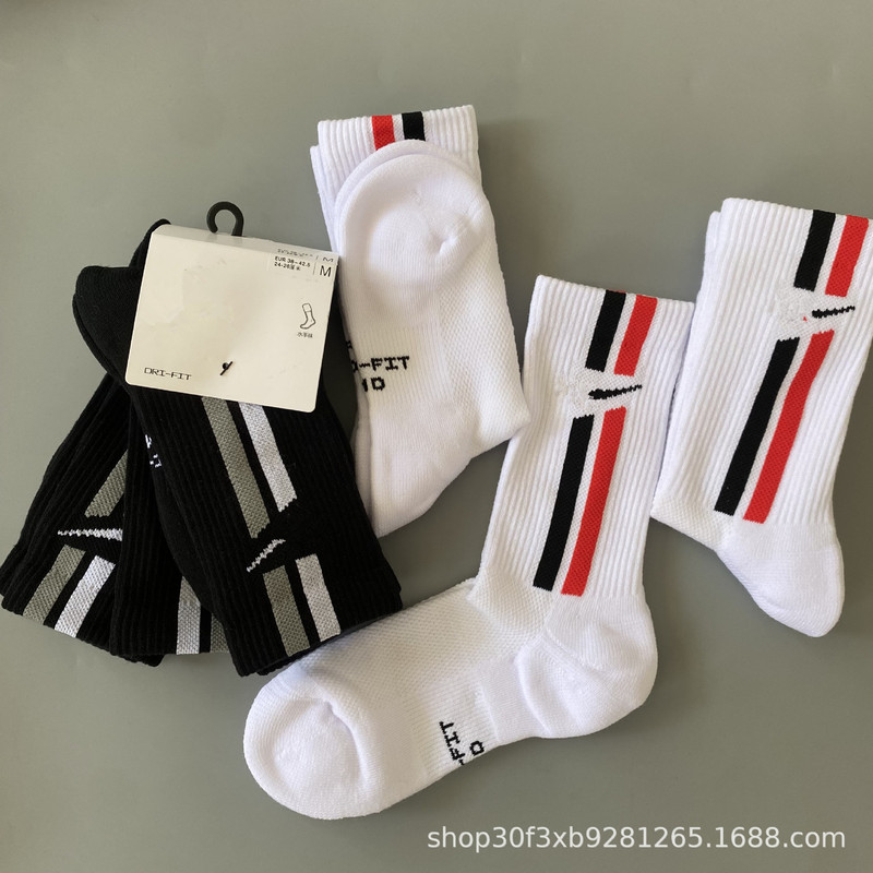 New Suwan Nike Style Towel-Bottom Long Tube Socks with Hook-And-Loop Mesh Vertical Stripe Design for Sports Training and Basketball