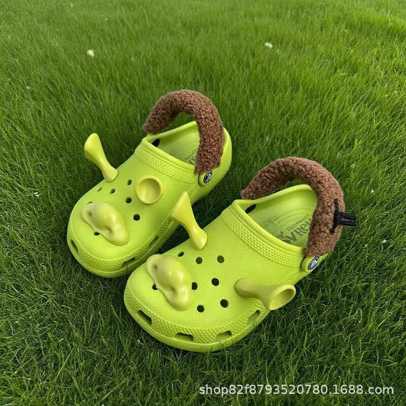 Classic New Shrek Collaboration Parent-Child Clogs Beach Shoes Cartoon-Style Fashion Accessories Classic New Shrek Collaboration Parent-Child Clogs Beach Shoes Cartoon-Style Fashion Accessories