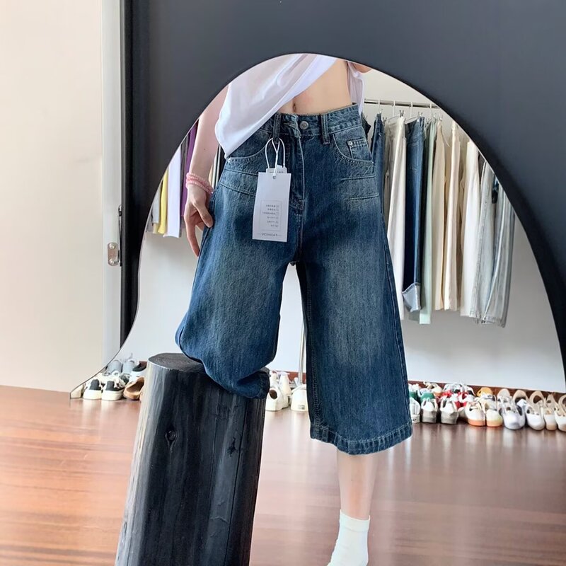 American Retro Blue Wide-Leg Five-Point Jeans for Women, Summer High-Waisted Slimming Straight Over-The-Knee Mid-Length Pants, Sycamore Shorts American Retro Blue Wide-Leg Five-Point Jeans for Women, Summer High-Waisted Slimming Straight Over-The-Knee Mid-Length Pants, Sycamore Shorts