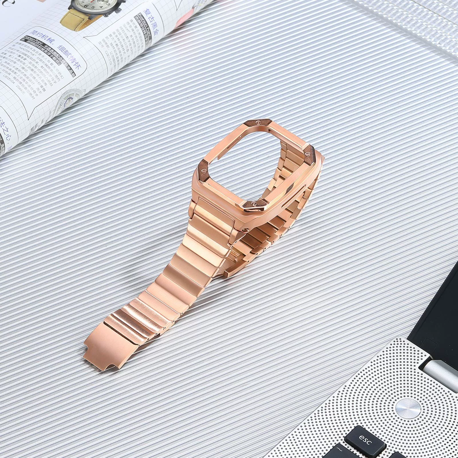 Apple Watch, модифицированный металлический корпус, 45 мм
