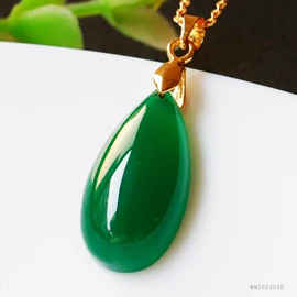 翡翠项饰;和田玉项饰;吊坠