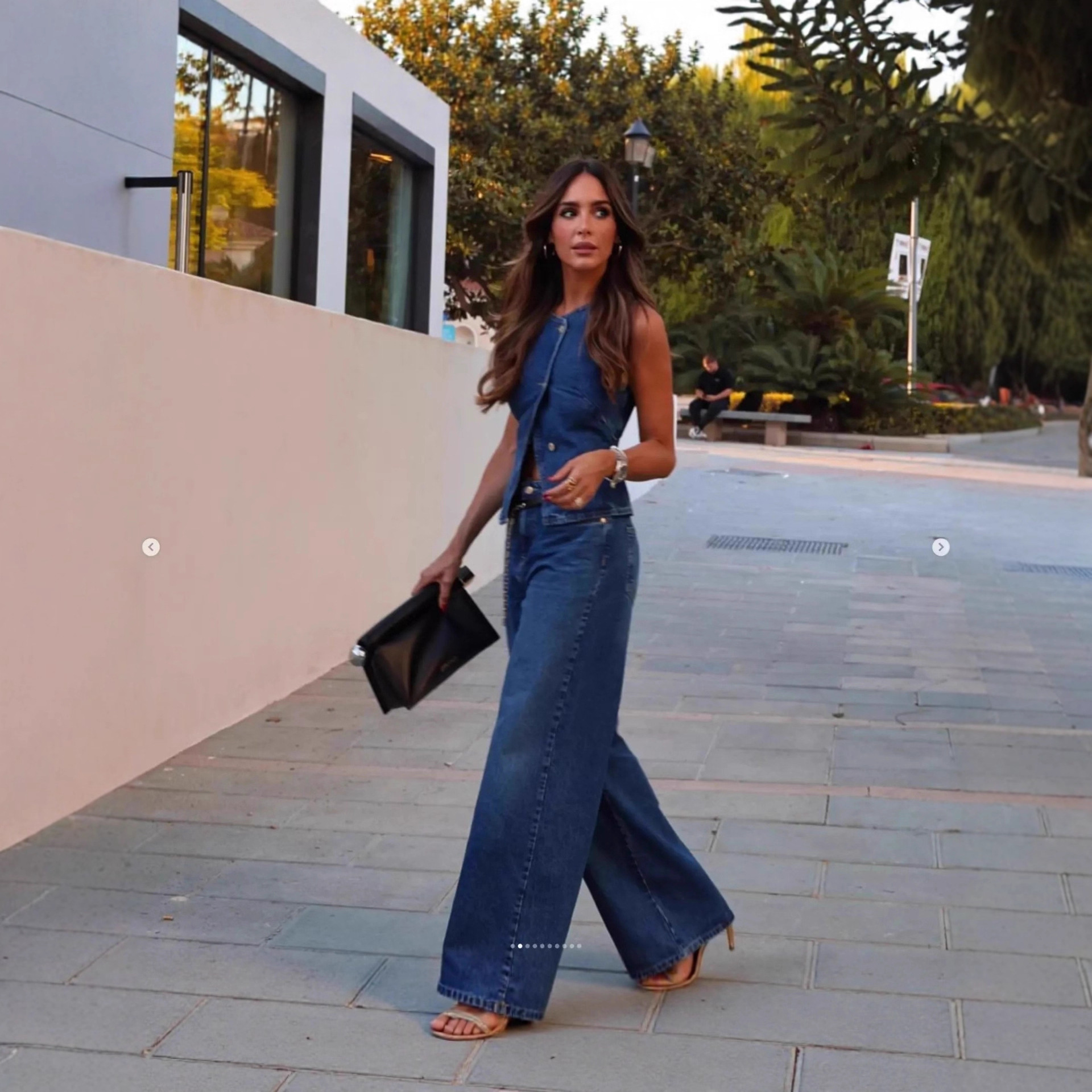 Conjunto de chaleco vaquero y pantalones de pierna ancha para mujer, estilo urbano de moda de verano 2025 con estampado 3D._voghion.com