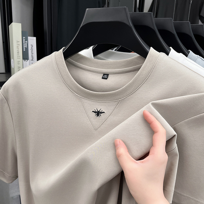 Fashionable Round Neck Short-Sleeved T-Shirt for Men 2025 Summer New Pure Color Little Bee Age-Reducing Korean Style Bottoming Top White