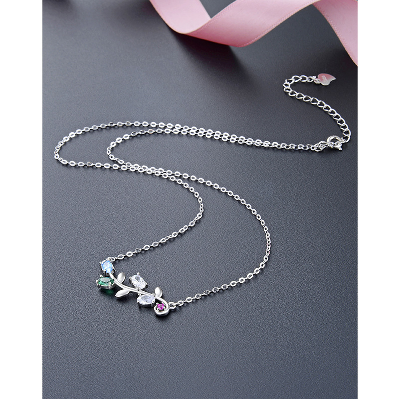 S925 plata esterlina collar de hoja de olivo de las mujeres micro incrustaciones de circón nicho diseño de alta calidad de la cadena de clavícula todo partido de la joyería