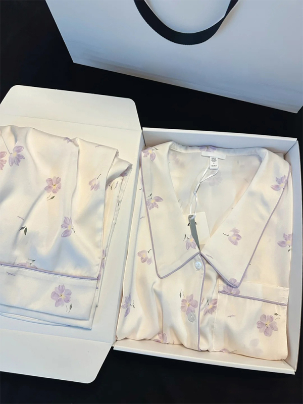 桑蚕丝睡衣女春秋款真丝送闺蜜生日礼物网红风家居服礼盒套装|undefined