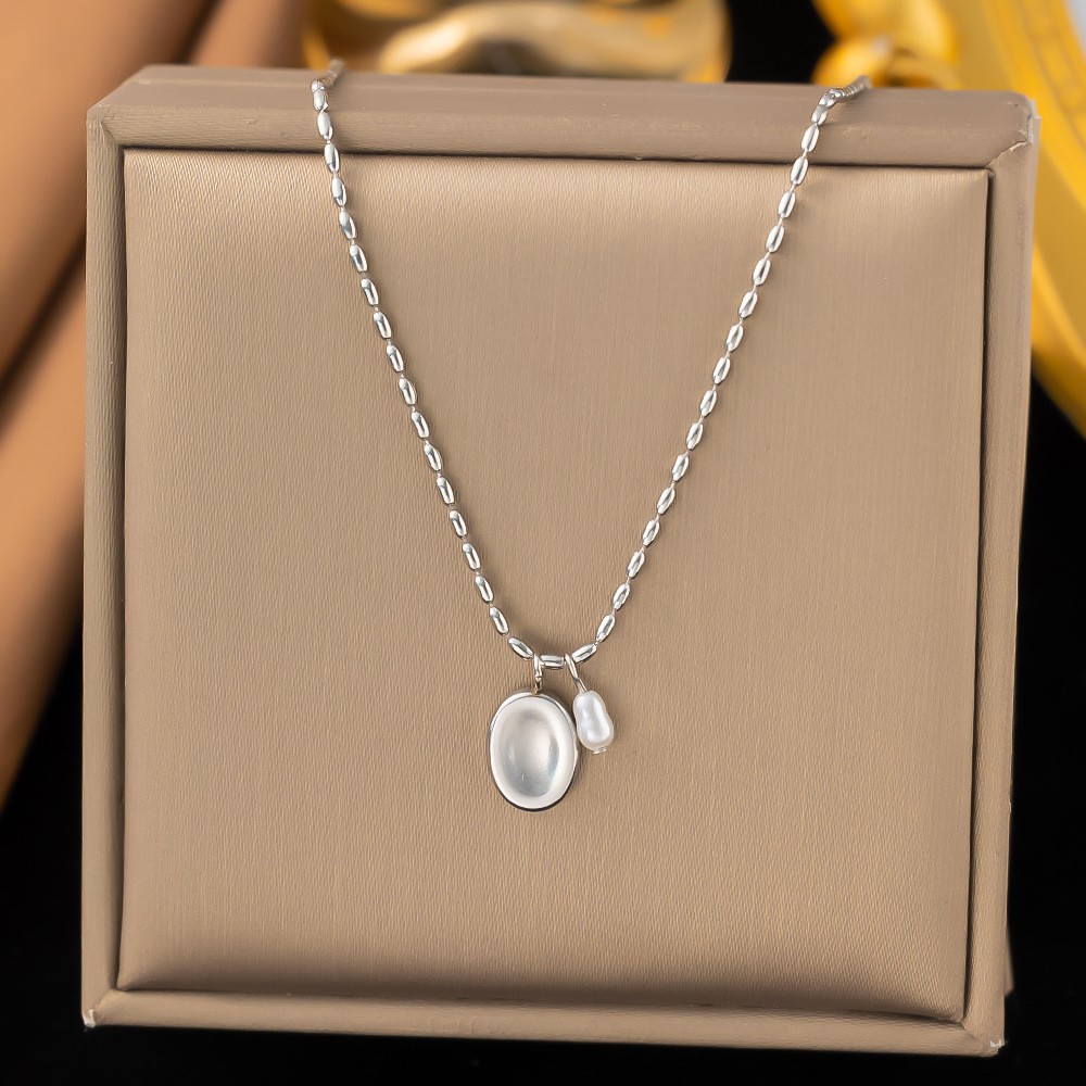 10g Weight 0.03µm-0.05µm Gold Plating Thickness PVD Coated Gold Plating Process Real Gold Plated Plating Material 304 Stainless Steel Pendant Material Pendant Necklace Classification 304 Stainless Steel Chain Material cable chain, Twisted Rope Chain Chain Type Holiday, Daily Occasion 304 Stainless Steel Material Geometric Pattern Women's Gender Elegant, Simple Style Style Waterproof Non Tarnish, Plating Craft PVD Coated Real Gold Plated Geometric Titanium Steel Elegant Simple Style Waterproof Non Tarnish Titanium Steel Pendant Necklace 6