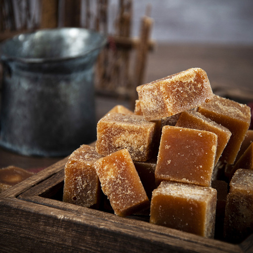 Spring City Rain Red Sugar Yunnan Old Red Sugar Canned Earth Red Sugar Block Sugar Cane Handmade Sugar Wholesale