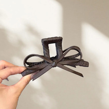 韩系新款皮质蝴蝶结高级感百搭大号夹大号鲨鱼发夹发饰后脑勺头饰