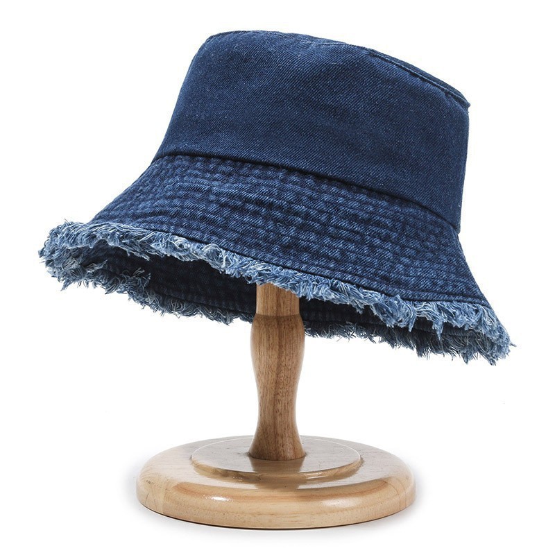 Cappello da pescatore in denim lavato semplice e versatile con bordo sfilacciato e parasole vintage_voghion.com