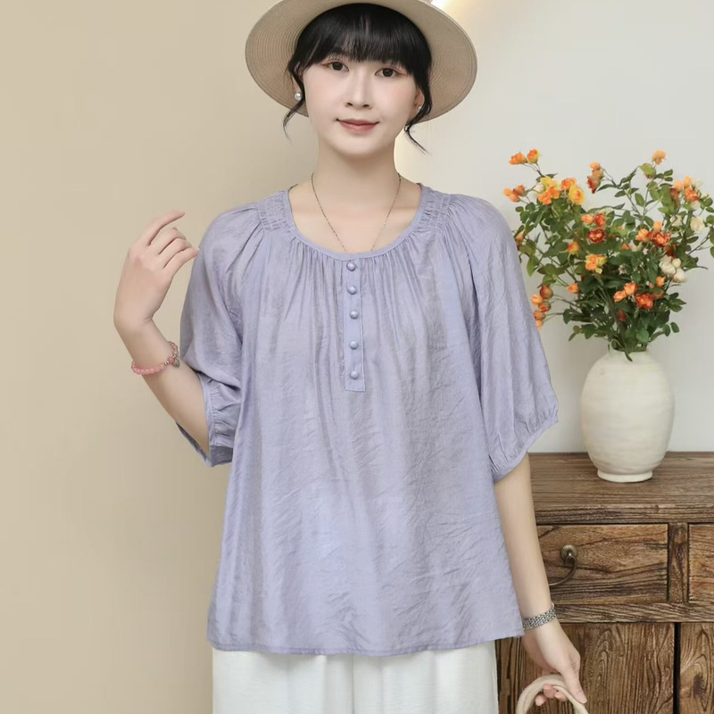 Artistic Retro Silk and Linen Small Pleated 2026 Summer New Round Neck Women's Blouse Simple Loose Pullover Women's Top