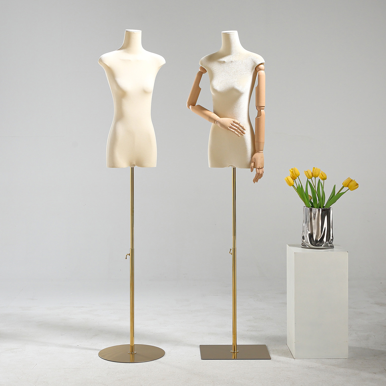 Modelo de tienda de ropa estante de exhibición de terciopelo pecho plano cuerpo plano ropa de mujer modelo de busto accesorios ventana estante modelo de plataforma image 5