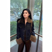 牛仔短款拼接毛毛上衣加厚棉服秋冬新款高级感炸街羊羔毛绒外套女