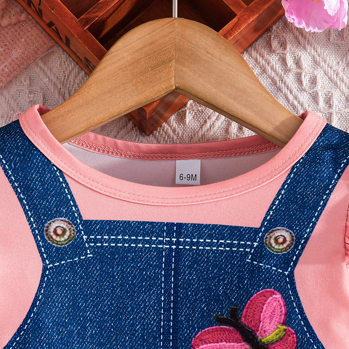 Jesenska obleka z žirafnim potiskom za deklice INS 2024_voghion.com