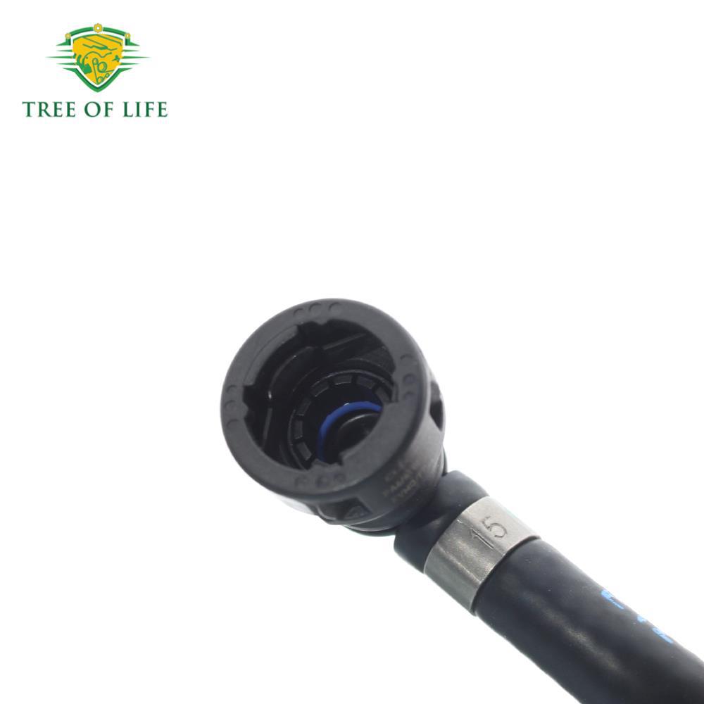 95B122447C Is Suitable for Porsche Exhaust Pipe Water Pipe Coolant Breather Hose