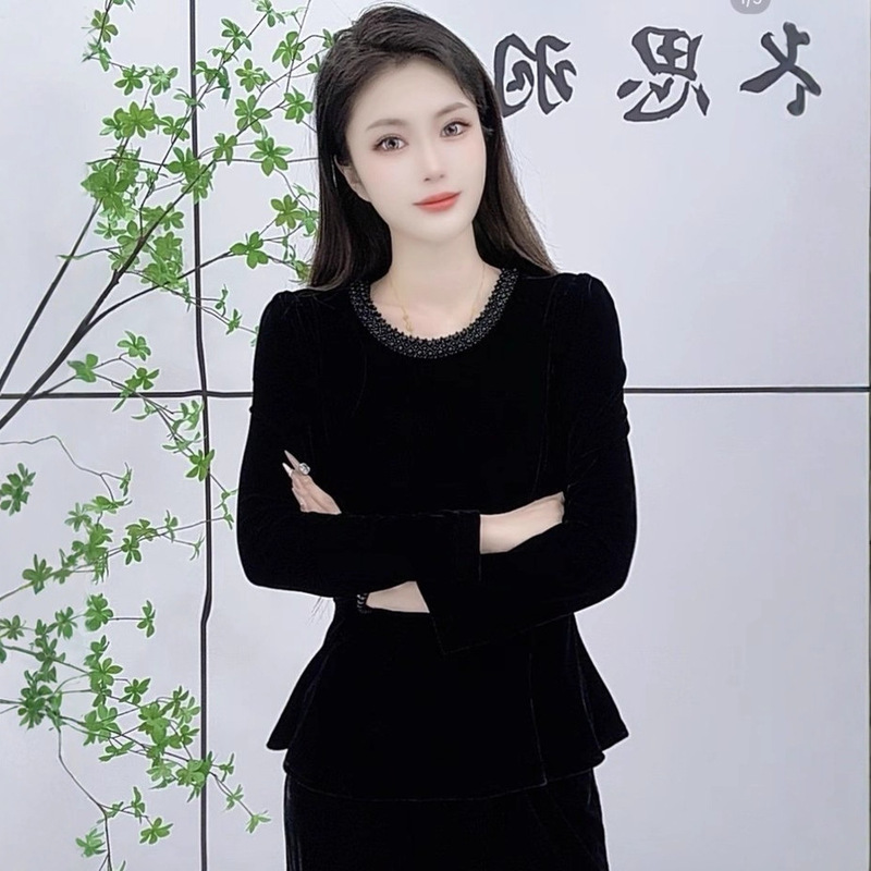 一件代发直播爆款2025秋季新款时尚圆领气质女装丝绒长袖打底衫|undefined